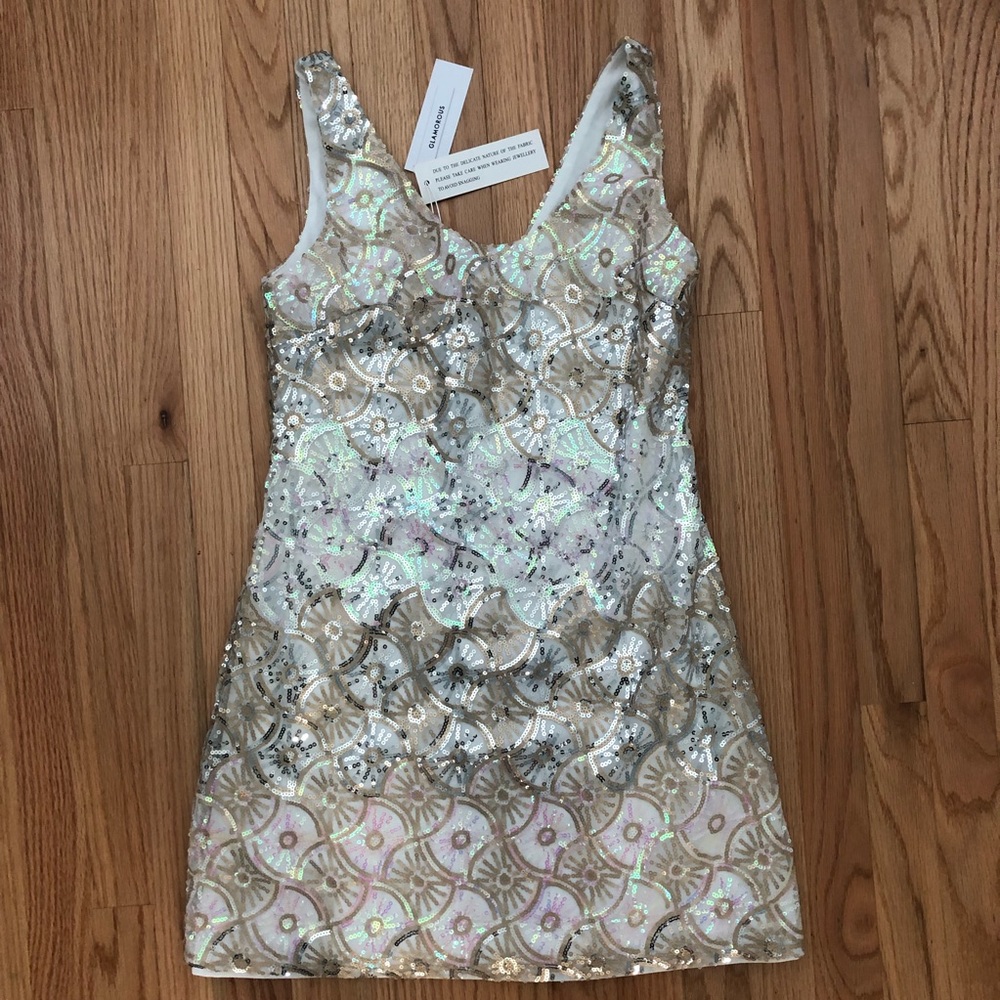 Shimmery sequin gorgeous shift dress